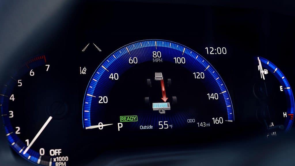 2020-Toyota-Corolla-gauge-cluster