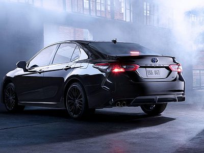 2022-toyota-camry-hero3