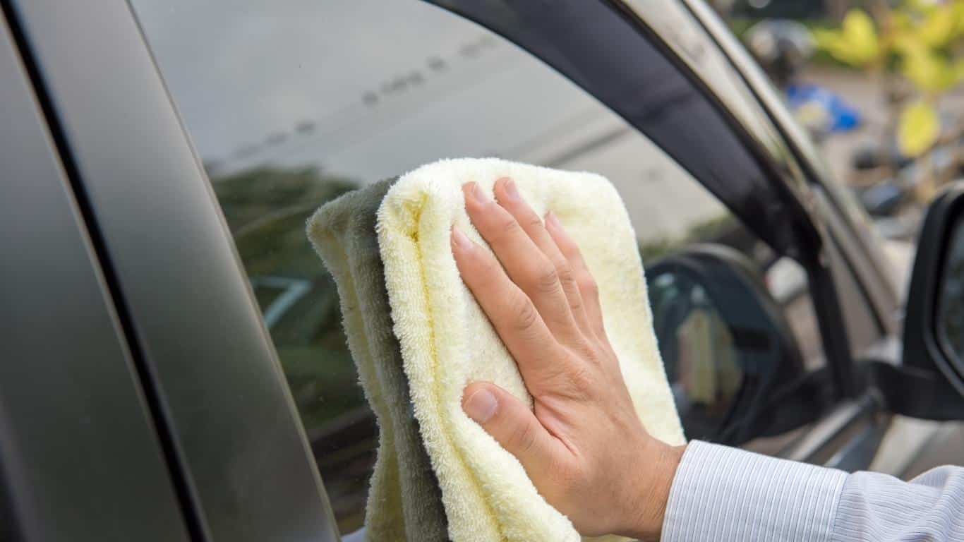 Car window cleaning